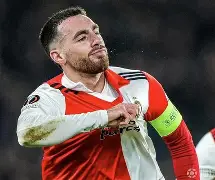 九游体育-费耶诺德足球俱乐部主力阵型分析